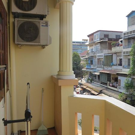 Jun Jun Guesthouse Phnom Penh Zewnętrze zdjęcie